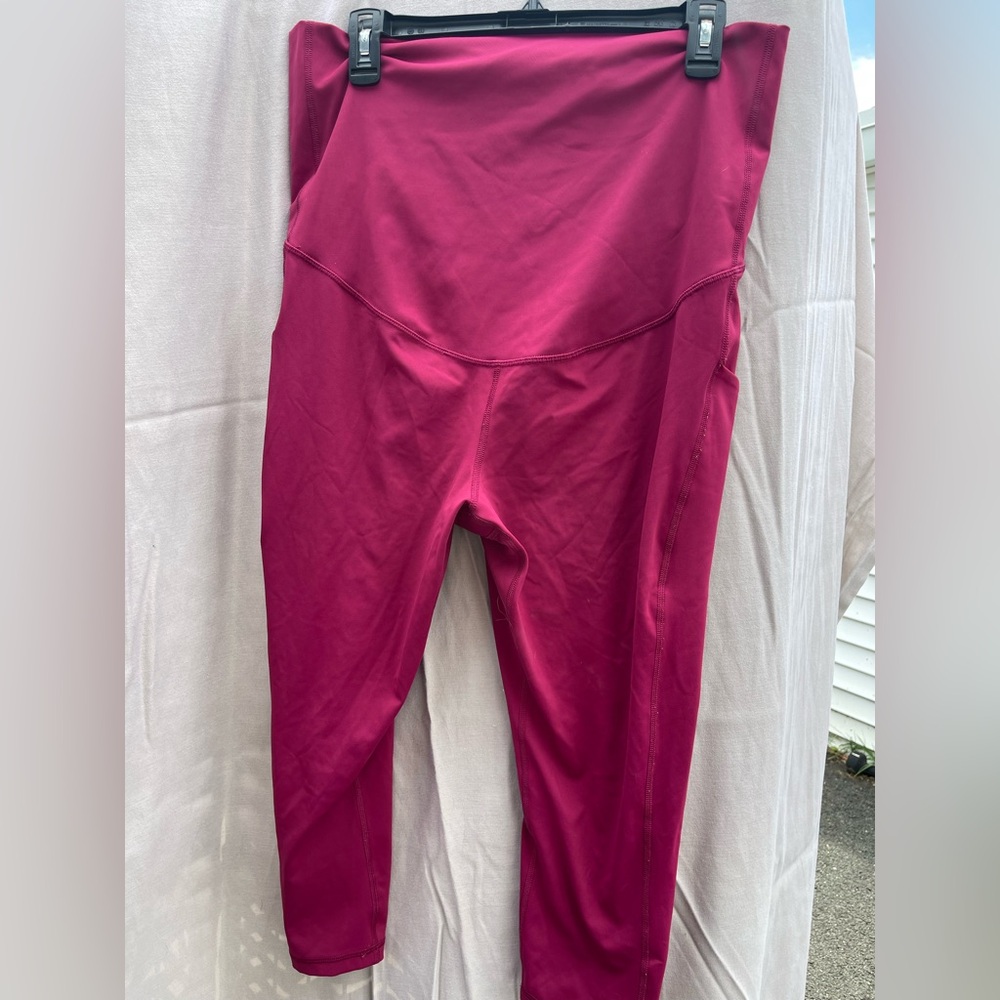 Tek Gear Maternity Fuchsia Activewear